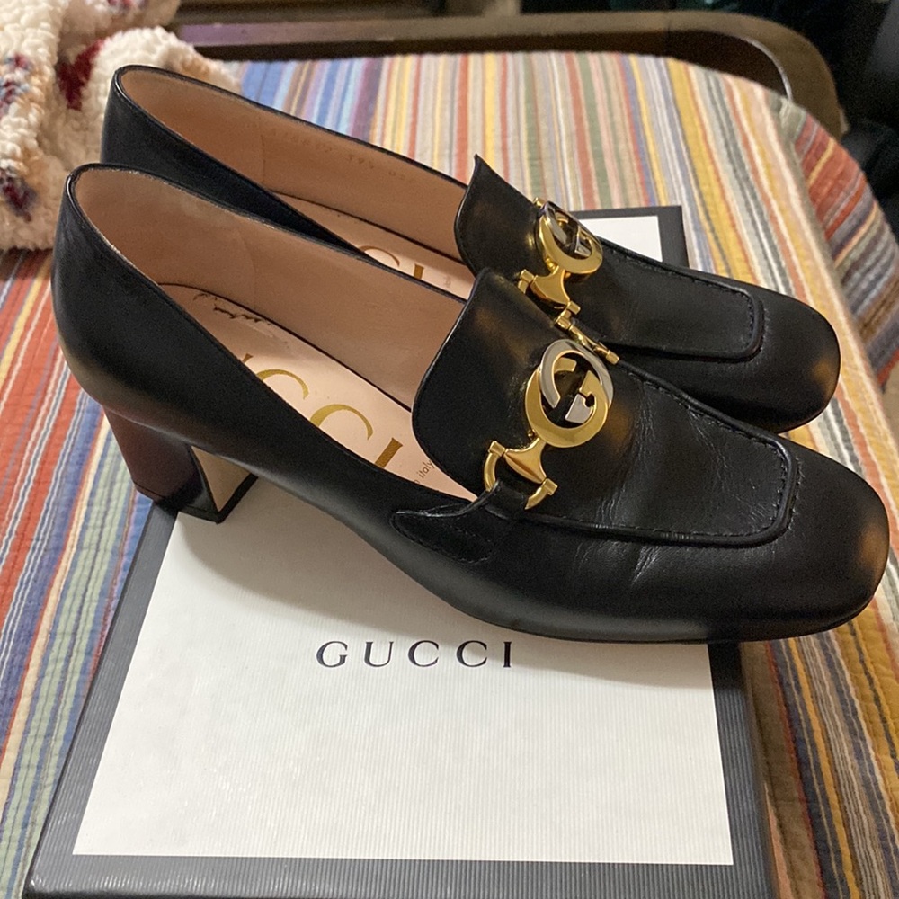 Authentic Gucci Heels - Picture 2 of 7
